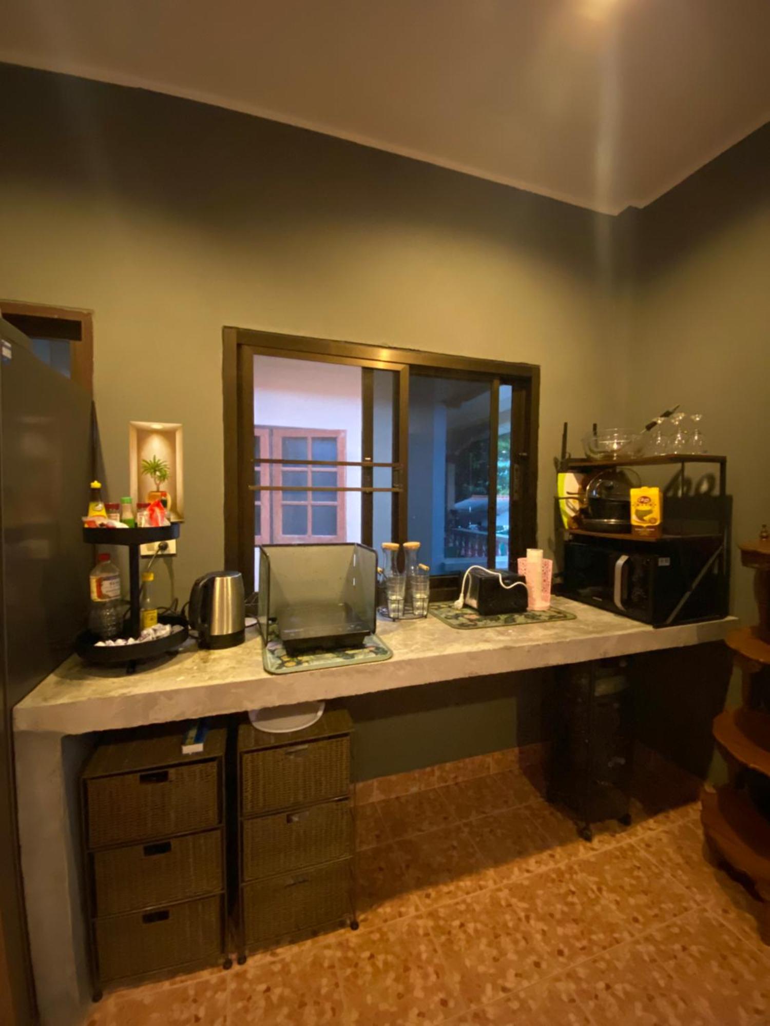Beachfront Bungalow South Of プーケット エクステリア 写真